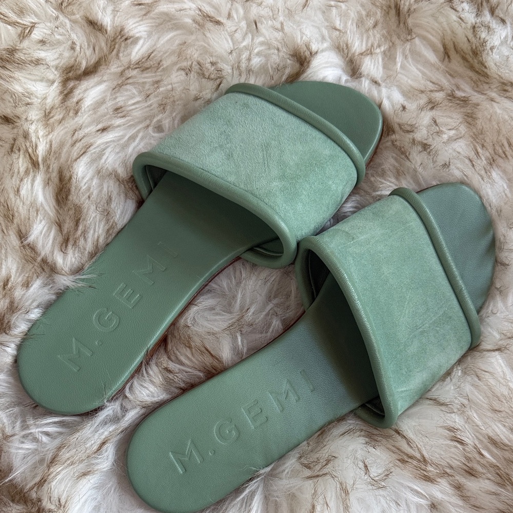M. Gemi Slide Sandals